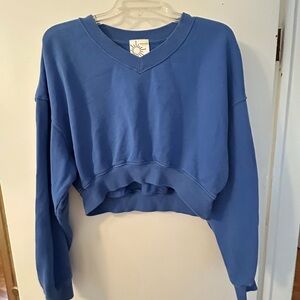 Offline by Aerie Cropped V-Neck Sweatshirt – Size Small 💙